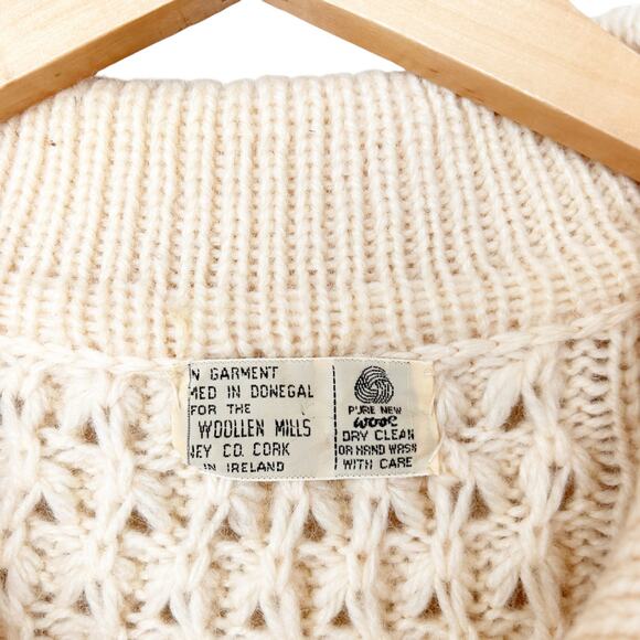 Vintage Woollen Mills Ireland Cream Knit Button Down Cardigan Sz M - Picture 2 of 5